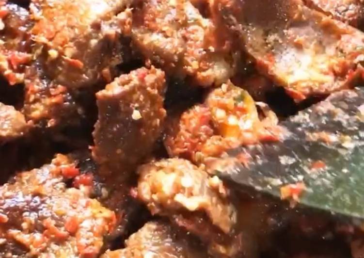 Dendeng balado (daging balado)