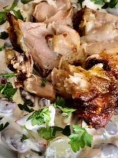 Egészben sült bőrös, vagy nem bőrős sertéshús, babsalátával recept fotója