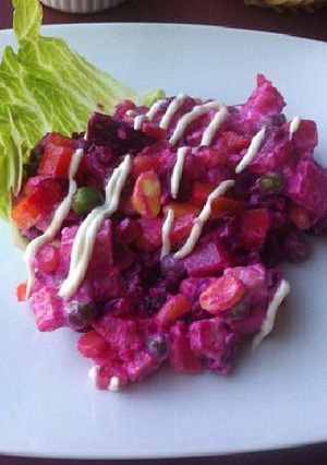Una foto de Ensalada rusa Dominicana