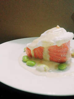 Foto resep Confit Salmon with Poached Egg & Cream Cheese Sauce