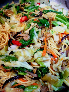 塔香蛋皮肉絲開陽時蔬炒麵 的食譜成品照片