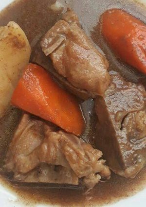 A picture of Pork stew.