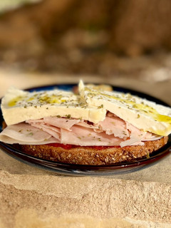 Foto principal de Tosta completa para desayuno