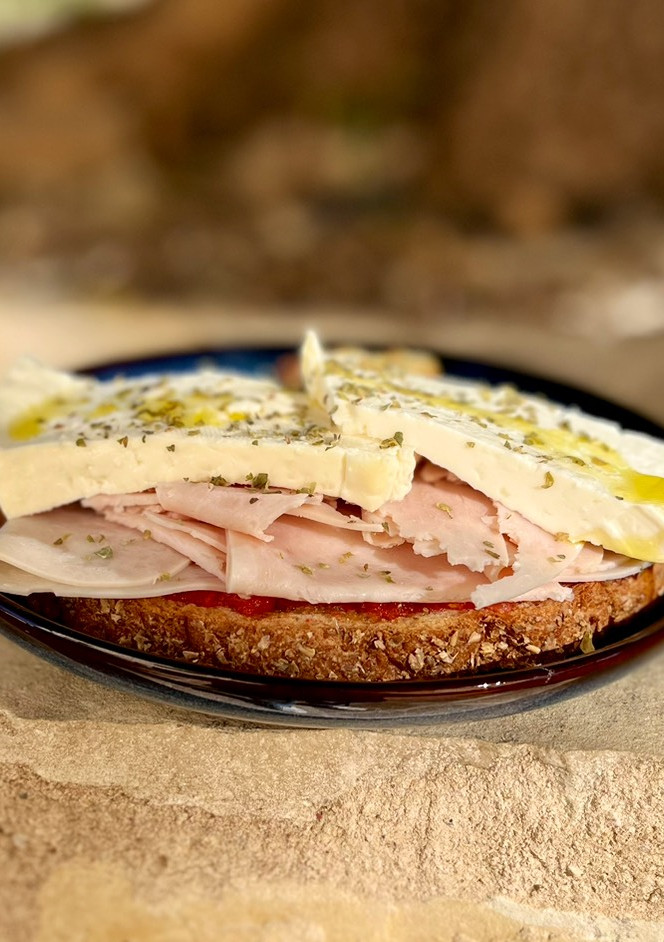 Una foto de Tosta completa para desayuno