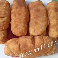 A picture of Crunchy pastry and fillings.