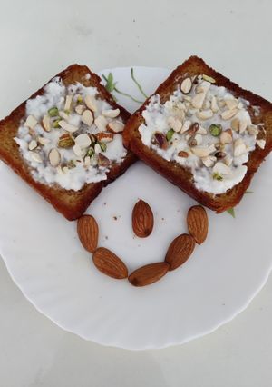 શાહી ટોસ્ટ (Shahi Toast Recipe in Gujarati) રેસીપી મુખ્ય ફોટો