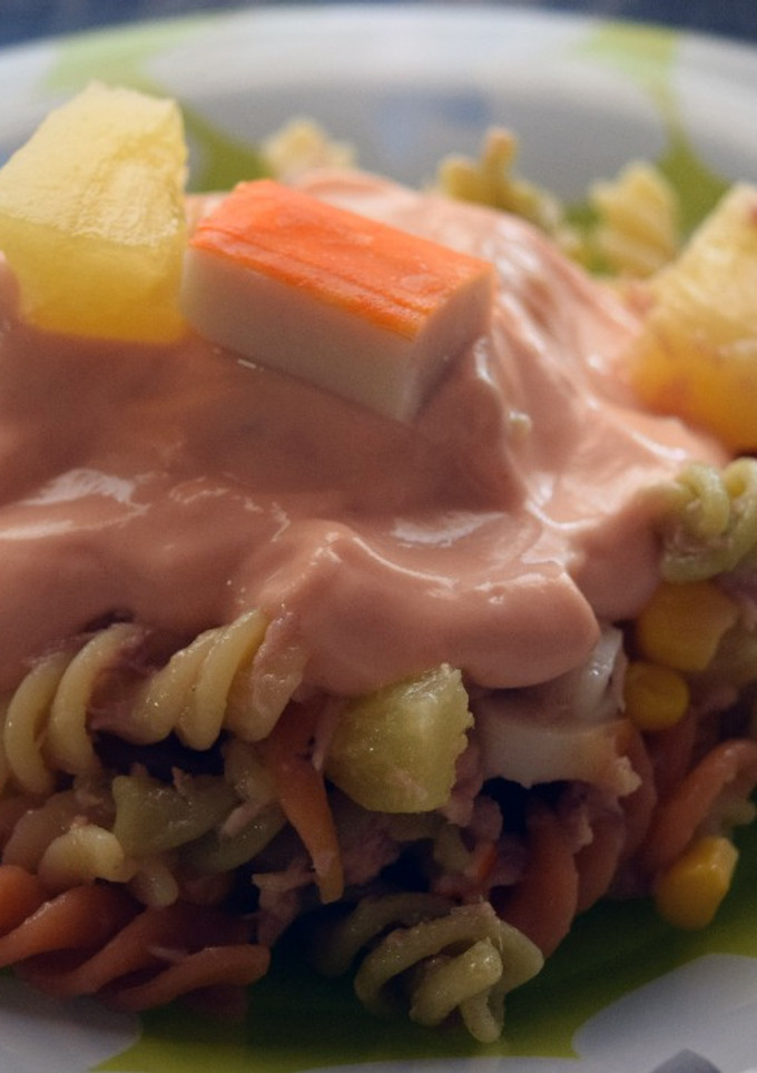 Una foto de Ensalada de Pasta Tropical