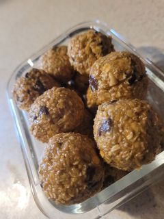 A picture of No Bake Energy Balls.