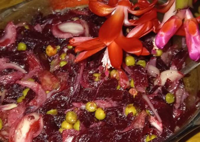 Селедка в новой шубке. Рецепт салата пошагово с фото. | Ethnic recipes, Food, Vegetables