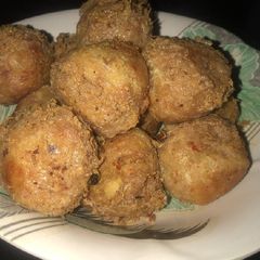 A picture of Yam balls.