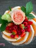 BUND CAKE MANDORLA, ACQUA DI ROSE E FRUTTI ROSSI