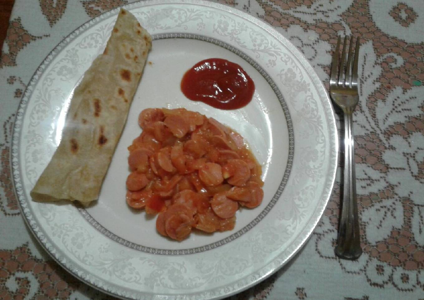 Salchichas entomatadas 😍