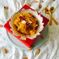 A picture of RAVA SHEERA (kesari Halwa) Ganesh chaturthi special 😋.