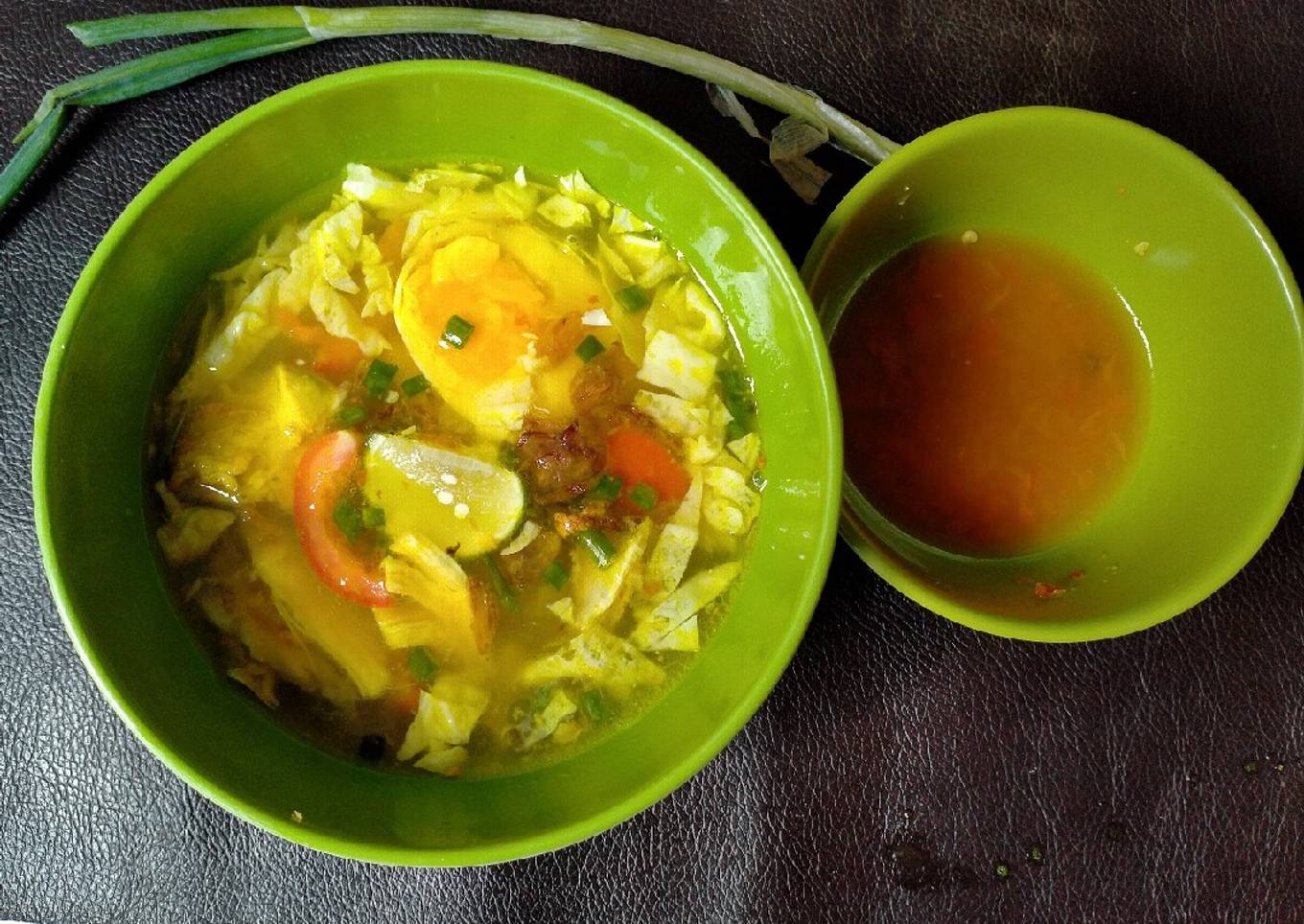 Soto Ayam bumbu kuning