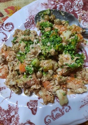 Una foto de Mayonesa de ave con pesto de espinaca