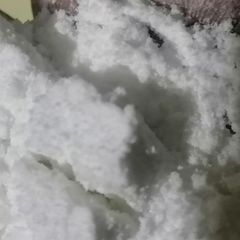 A picture of Icing sugar homemade.