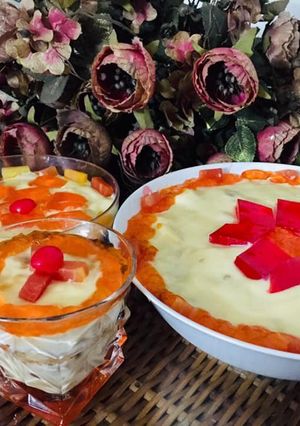 A picture of Fruit trifle.