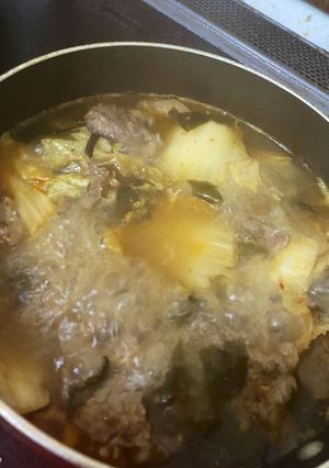 Hình của món Canh bò hàn quốc.