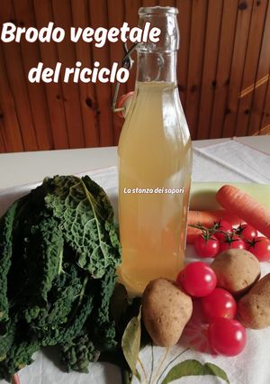 Foto di #177 Brodo vegetale del riciclo