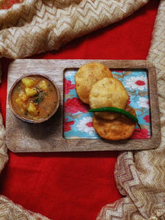 उडद दाल कचौड़ी (Urad dal kachori recipe in hindi) रेसिपी मुख्य फोटो