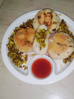 મગ ની પેટીસ (moong ki pattice recipe in Gujarati) રેસીપી મુખ્ય ફોટો