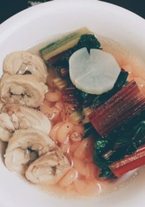 Hình của món Nui gà cuộn,cải cầu vồng 🌈🌈🌈.