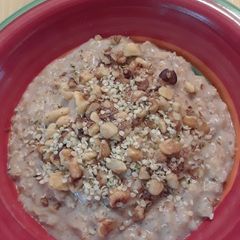 A picture of Banana Bread Oatmeal.