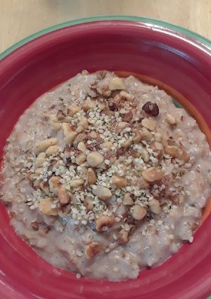 A picture of Banana Bread Oatmeal.