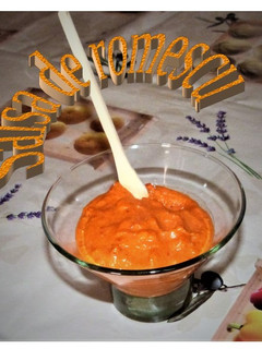 Una foto de Salsa de romescu