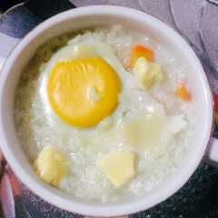 รูปของ Bubur nasi telur ayam kampung+keju (Mpasi 9m)