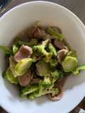 Easy Cooking: Brokoli Cah Baso Sapi