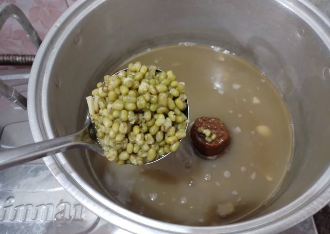 Resep Bubur Kacang Hijau Oleh Nur Aina Cookpad