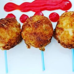 A picture of Potato Lollipop.