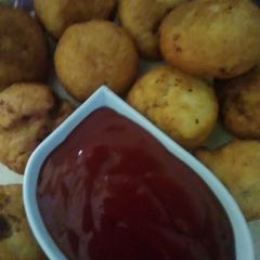 A picture of Pizza bites.