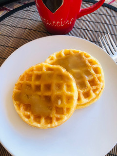 Una foto de Keto - Waffles con dulce de leche!!