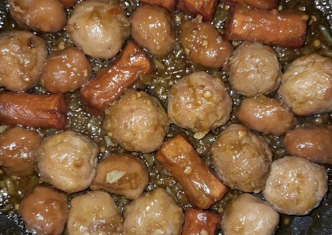 BaSos(Baso Sosis) sambal ijo ala anak kost