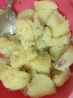 शकरकंद चाट (Shakarkand chaat recipe in hindi) रेसिपी मुख्य फोटो