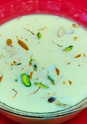 A picture of Dry fruits sitafal rabdi (custard apple).