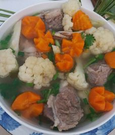 canh súp lơ trắng