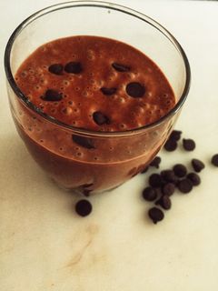 Una foto de Smoothie de chocolate : saludable muy fácil de preparar 🙌🏼