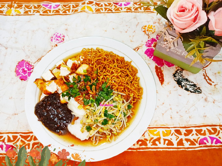 Cara Gampang Membuat Lontong mi Surabaya Anti Gagal