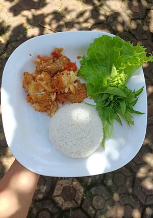 Foto resep Ayam geprek yang beneran digeprek