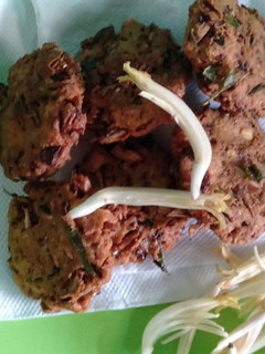 வாழைப்பூ வடை (vaalipoo vadai recipe in tamil) செய்முறை முக்கிய புகைப்படம்