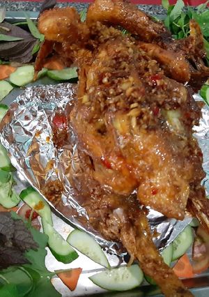 Hình của món Gà xối sả ớt siêu cay.