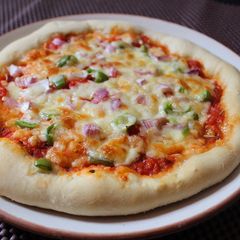 A picture of Easy pizza.