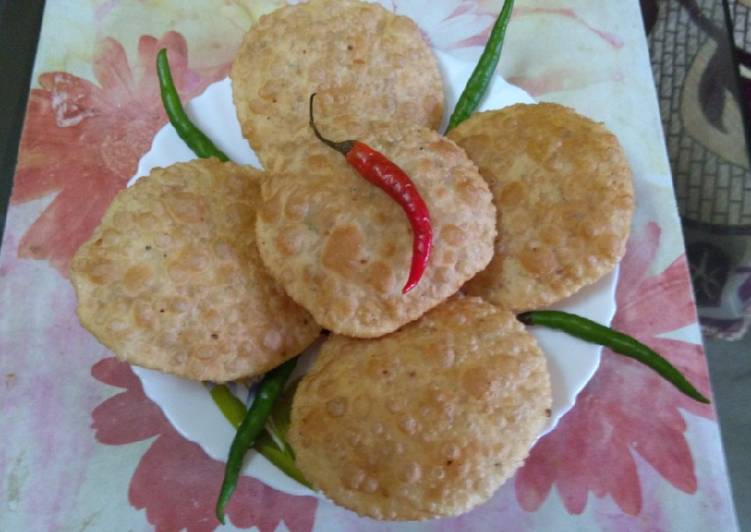 Recipe of Any-night-of-the-week মুগ ডালের কচুরী..Moong daler kochuri (recipe in Bengali)