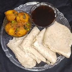 A picture of Soru Chakli Pithe.