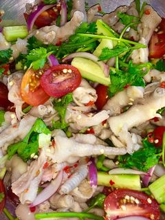 Foto resep Chicken feet salad 🥗 (Salad Ceker)