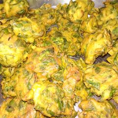 A picture of Palak pakorda.