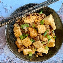 A picture of Mapo tofu.